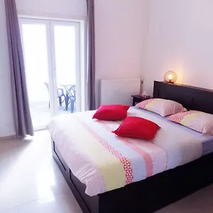La Lodelinsartoise - Meuble De 3 Cles Appartement